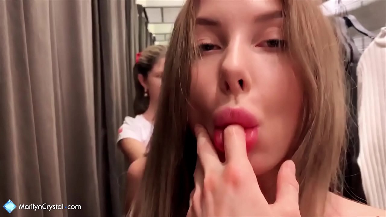 Λεσβίες αυνανίζονται και γλείφουν μουνί στο κατάστημα - gin gerson crystal marilyn